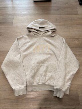 1977 Essentials FOG Gray hoodie